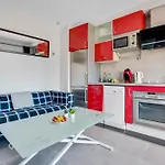 아파트 Las Brisas Urban Apartment